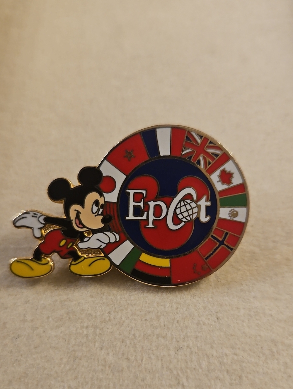 Disney Epcot Flags& Mickey Enamel Trading Pin